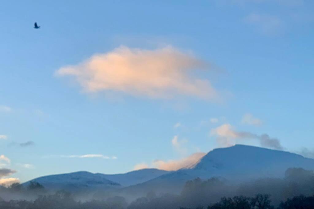 The Cottage Gairlochy Spean Bridge Exterior photo